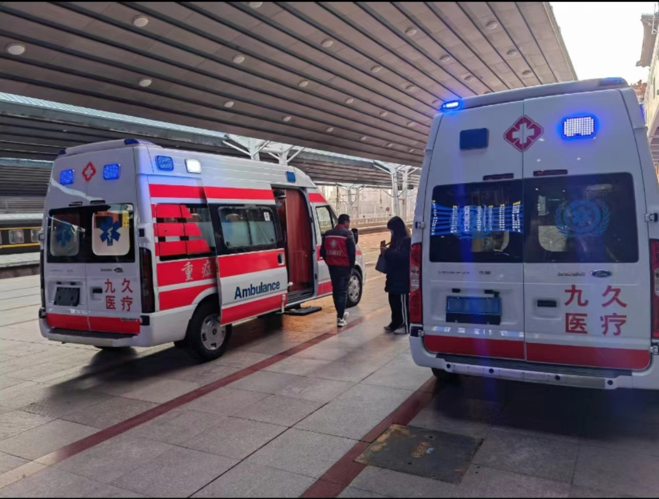 定州市救护车长途转运